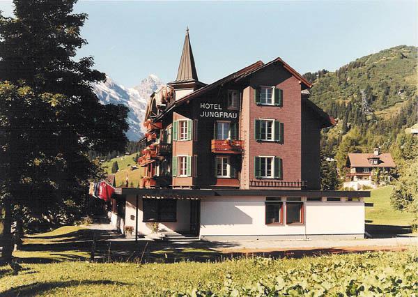 Hotel Restaurant Jungfrau 劳特布龙嫩 外观 照片